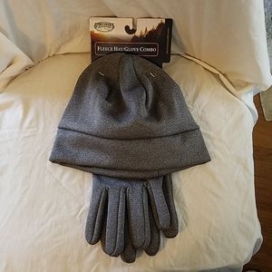 Fleece hat and glove combo